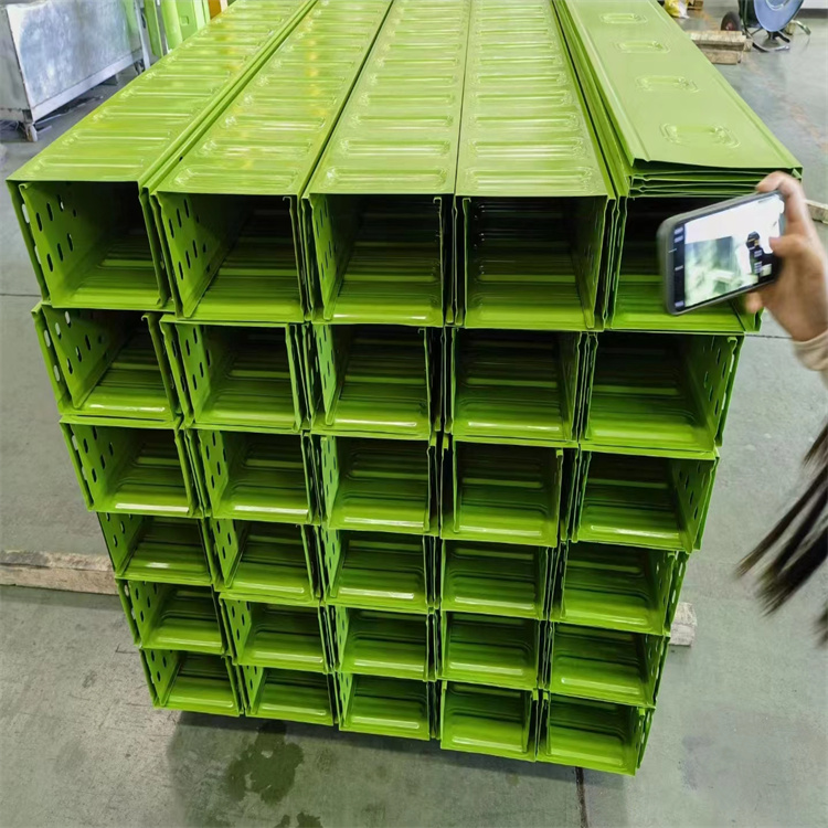 節(jié)能模壓橋架