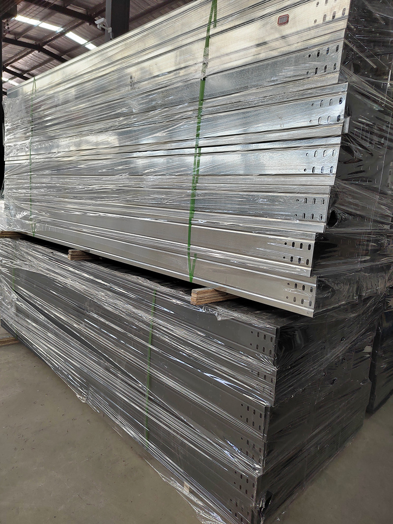 節(jié)能模壓橋架