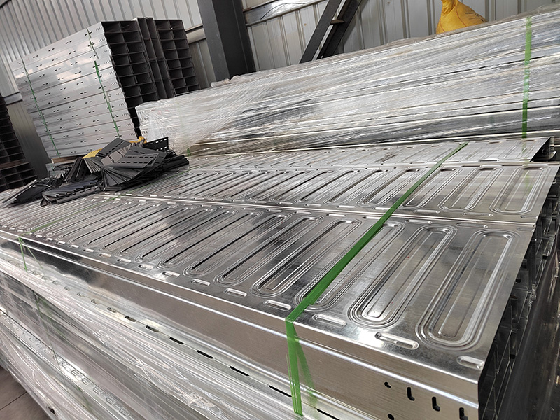 節(jié)能模壓橋架